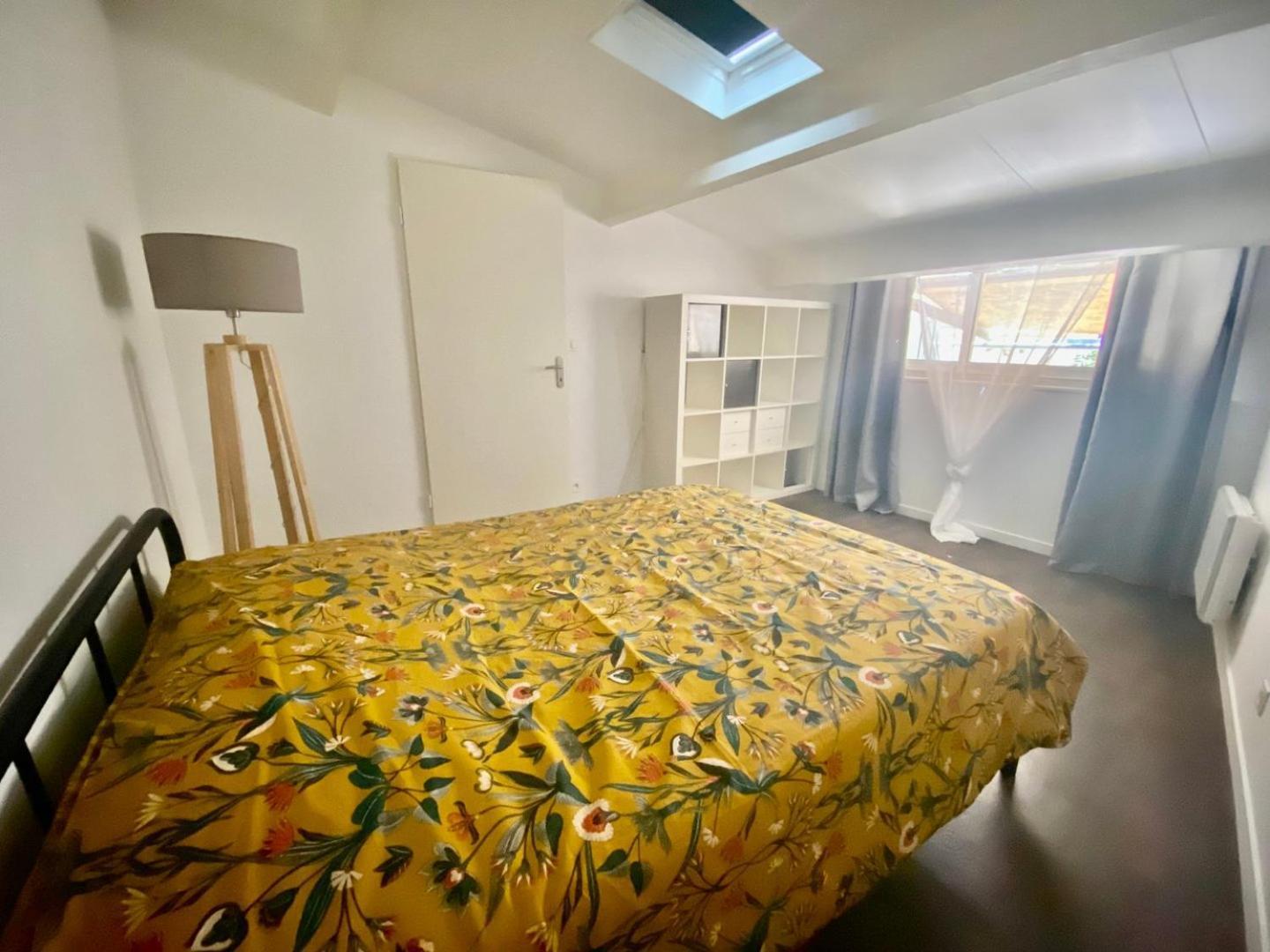 푸아티에 Le Carnot: City Centre With Parking Space 아파트 외부 사진